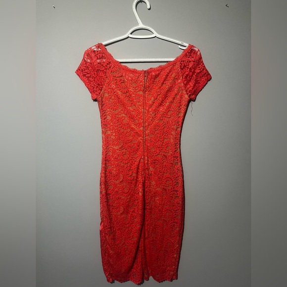 Dress - Picture 2 of 3